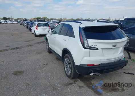 2021 Cadillac Xt4 Fwd Sport z USA, uszkodzony, nr VIN 1GYFZER46MF007261